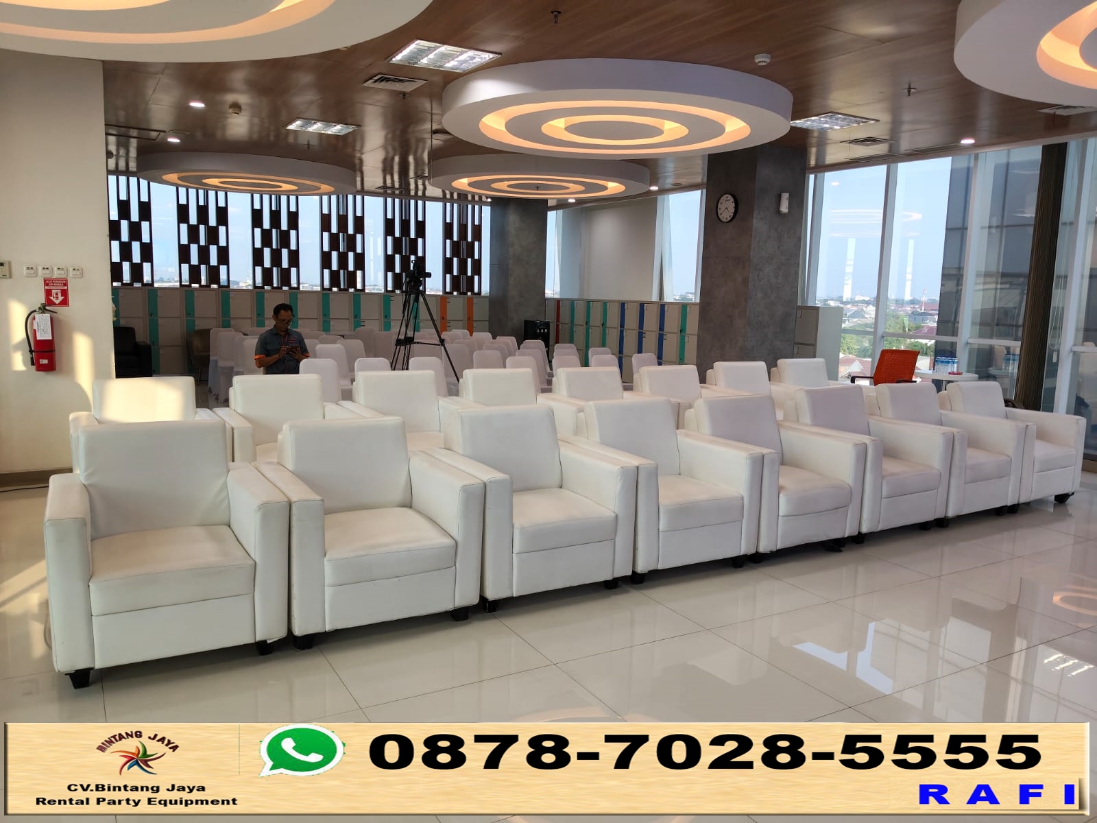 Sewa Sofa, Kursi Futura, Panggung, Sarnafil Dan Meja kotak Jakarta