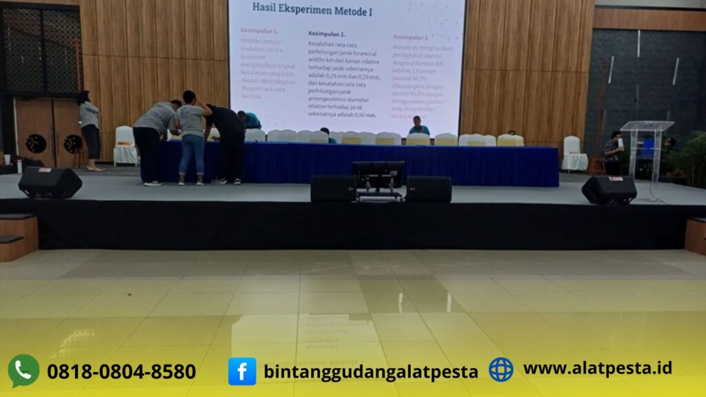 Rental Panggung Type Indoor Karpet Abu-abu Poni Hitam Di Jakarta