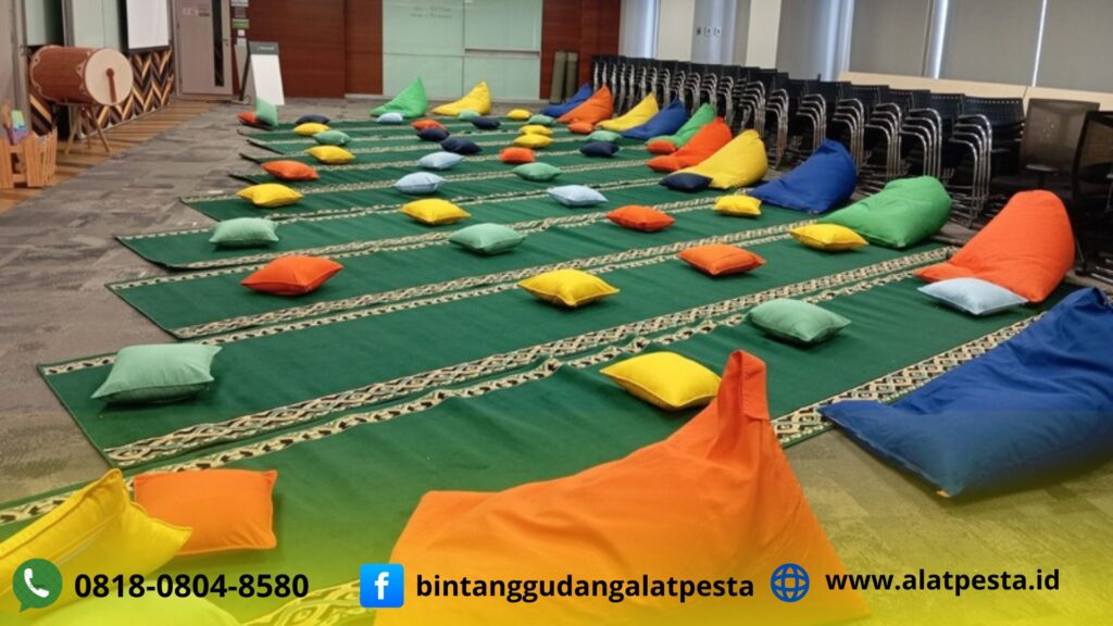 Sewa Busa Dudukan Warna Warni Daerah Jakarta Utara