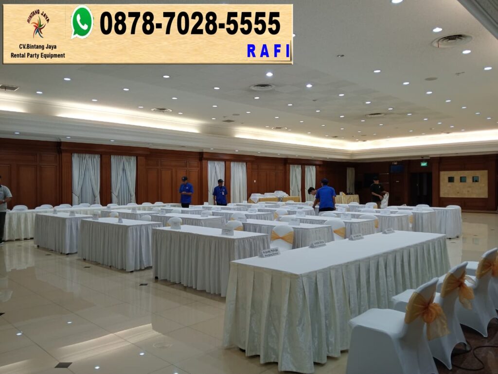 Jasa Sewa Meja Kotak Rumbai Putih Di Jaktim