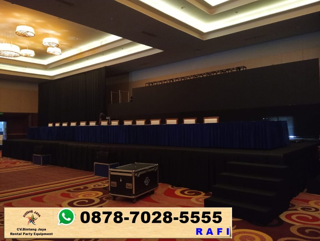Jasa Sewa Meja Ibm Dan Kursi VIP Kayu Event TMII Jaktim