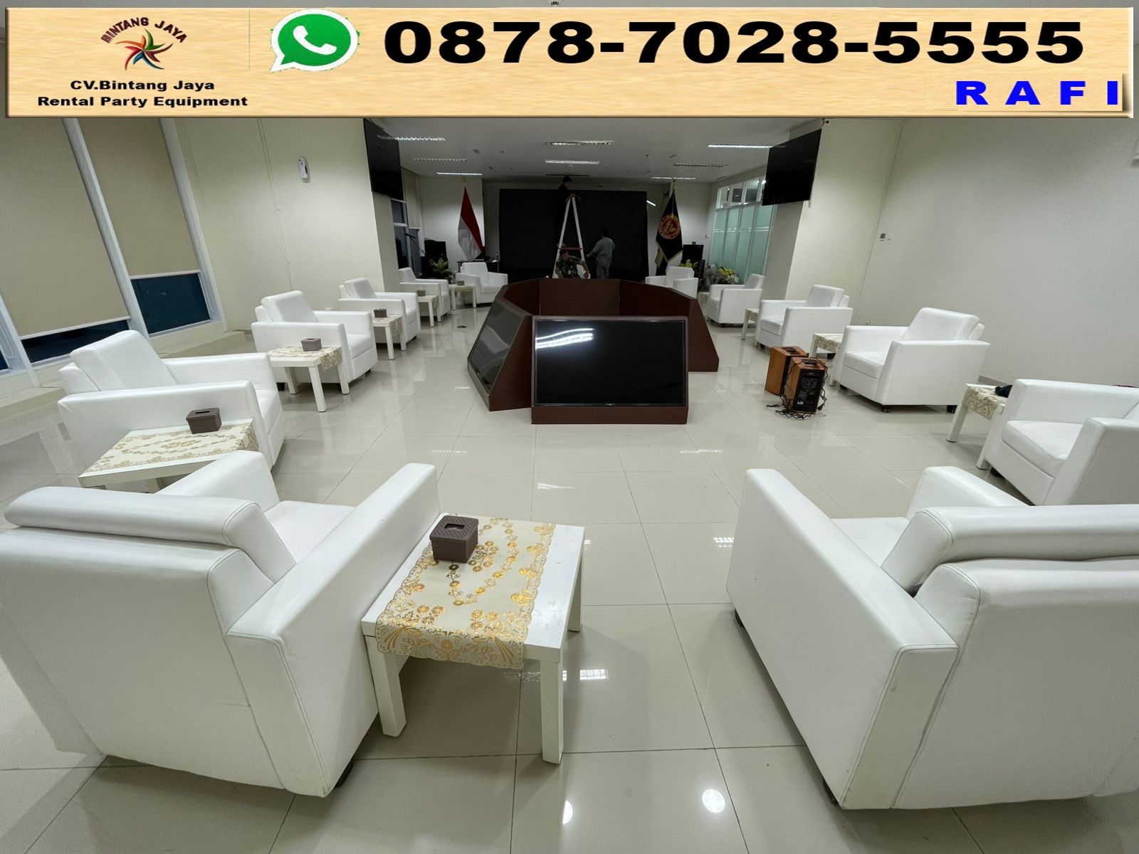 Rental Sofa Dan Meja Sudut Atau Meja Kotak Kecil Jakarta