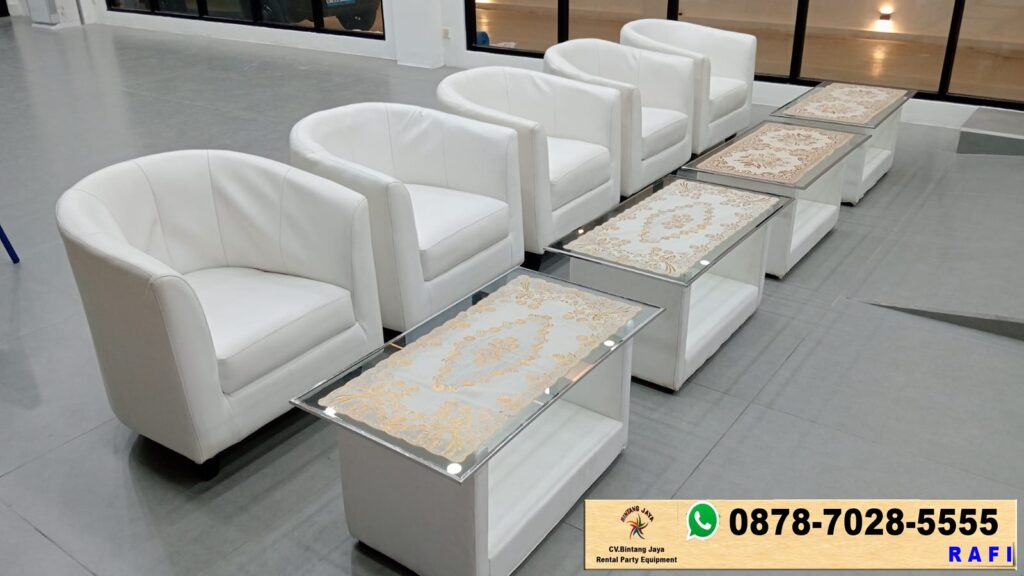 Vendor Sewa Sofa Desain Oval Warna Putih Tangerang