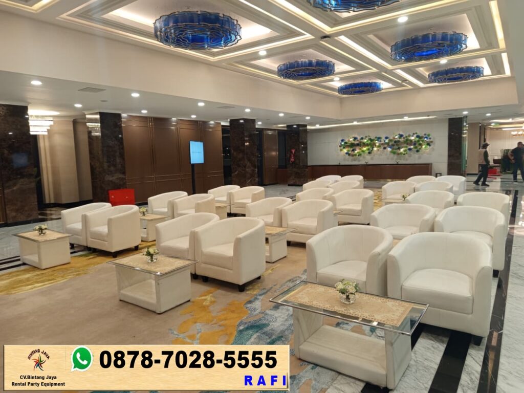 Sewa Meja Dan Sofa Oval Putih Event Area Jakarta