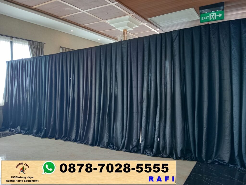 Sewa Tirai, Meja, Sofa, Podium Acrylic Dan Kaca Rias Jakarta