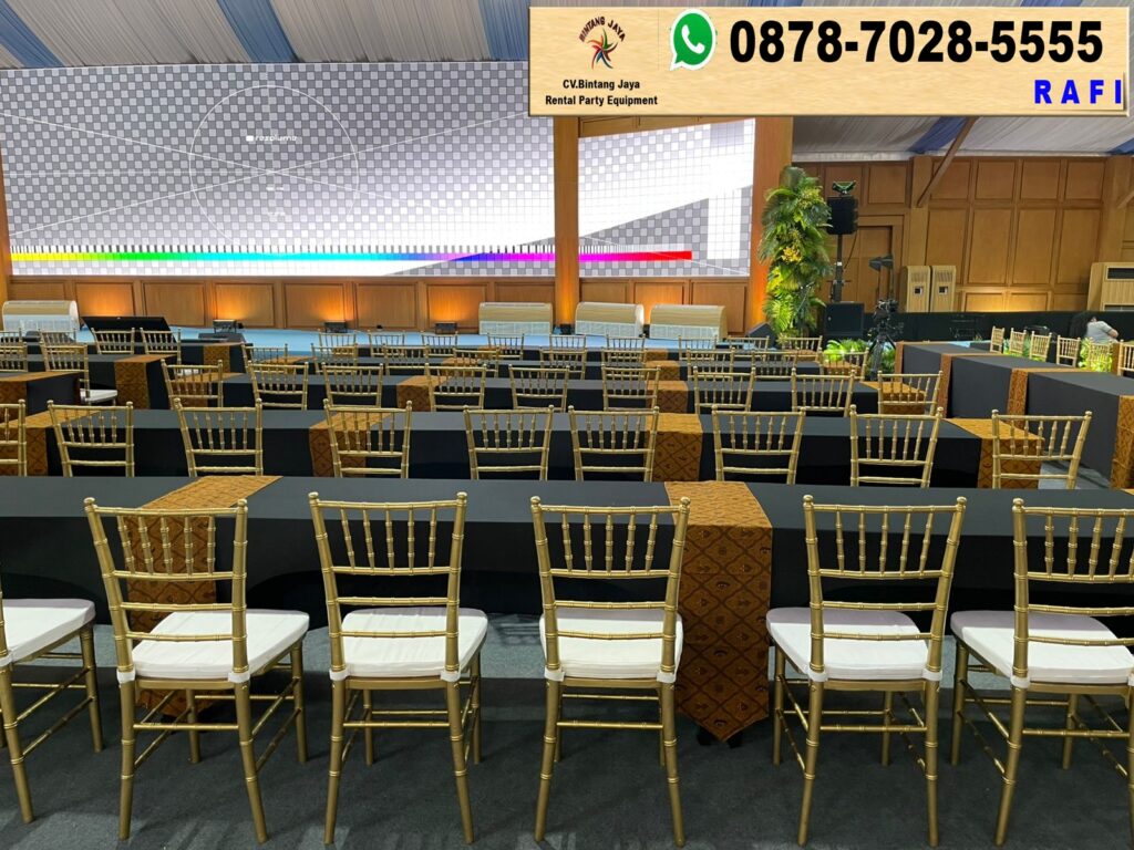 Rental Meja Ibm Hitam Set Tiffani Gold Event Istana Merdeka