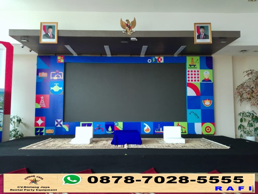 Sewa Meja Lesehan Dan Sofa Lesehan Putih Event Stasiun Juanda Jakarta Pusat