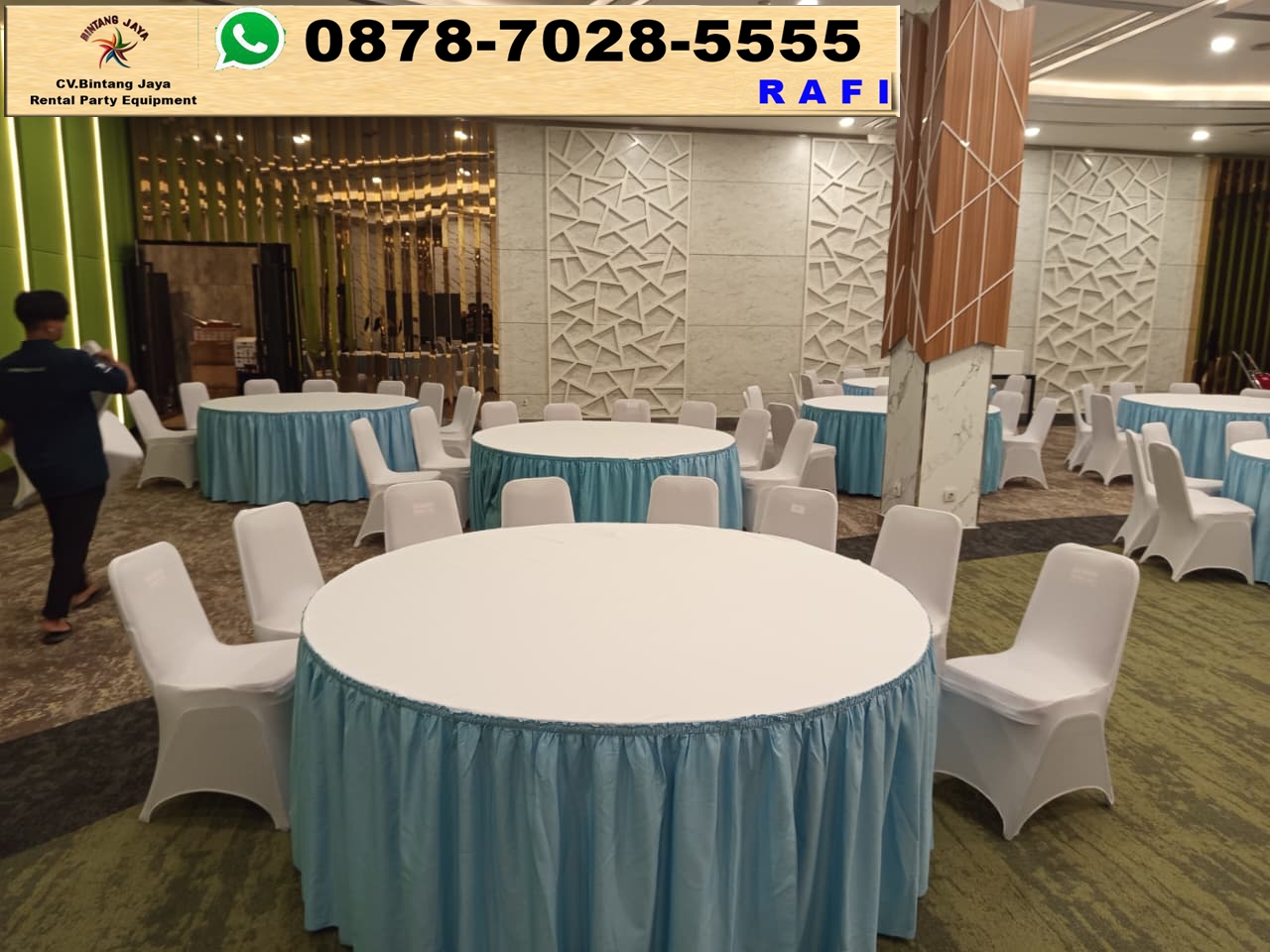 Rental meja Bulat Taplak Putih Sekriting Biru Muda Jakarta