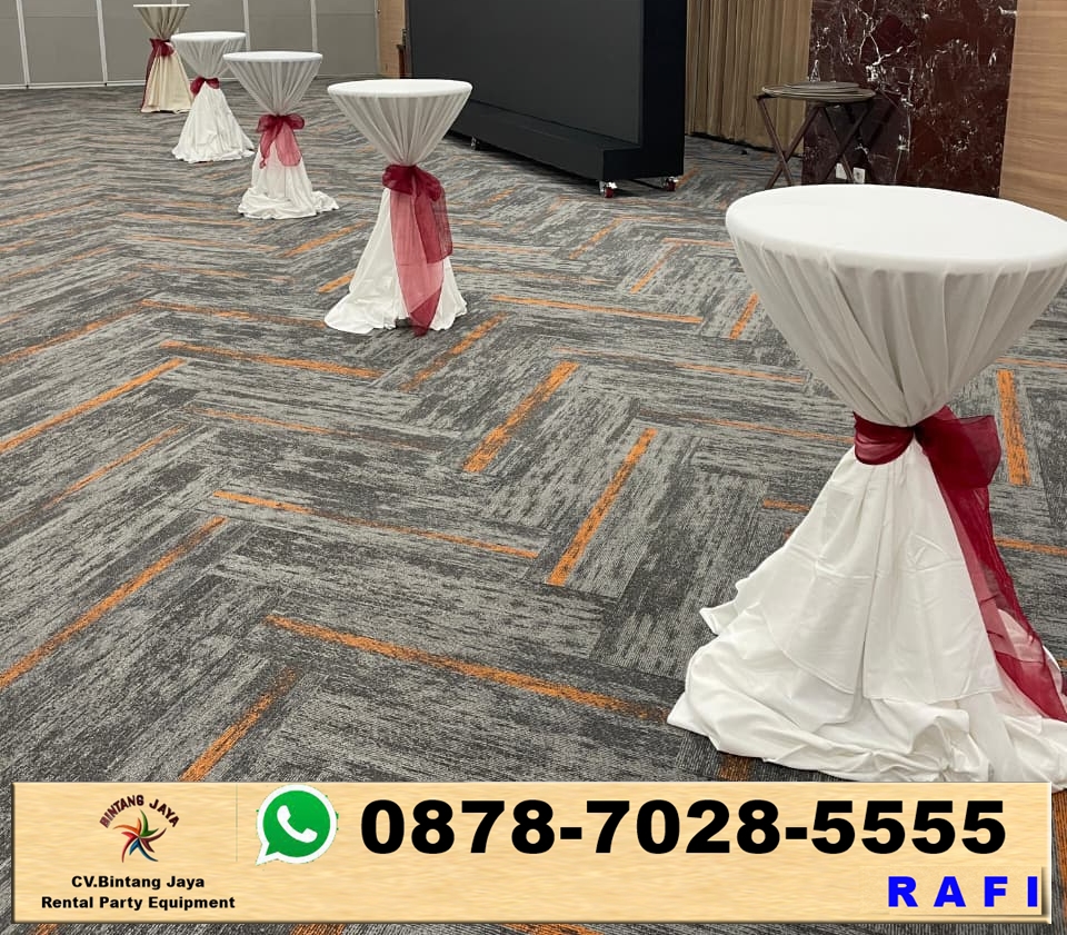 Rental Barstool Cover Putih Vneu Gedung  OCDC