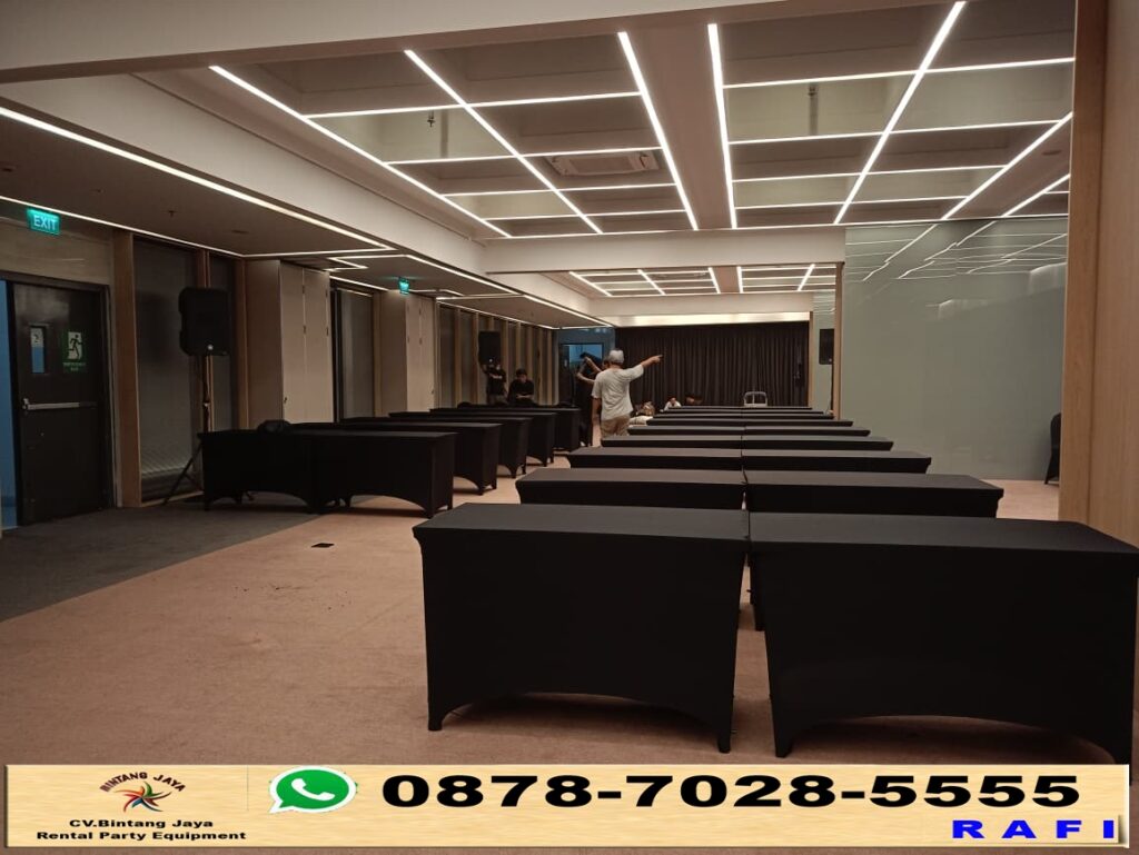 Rental Meja Kotak Taplak Ketat Hitam Event Menara Tendean Jakarta