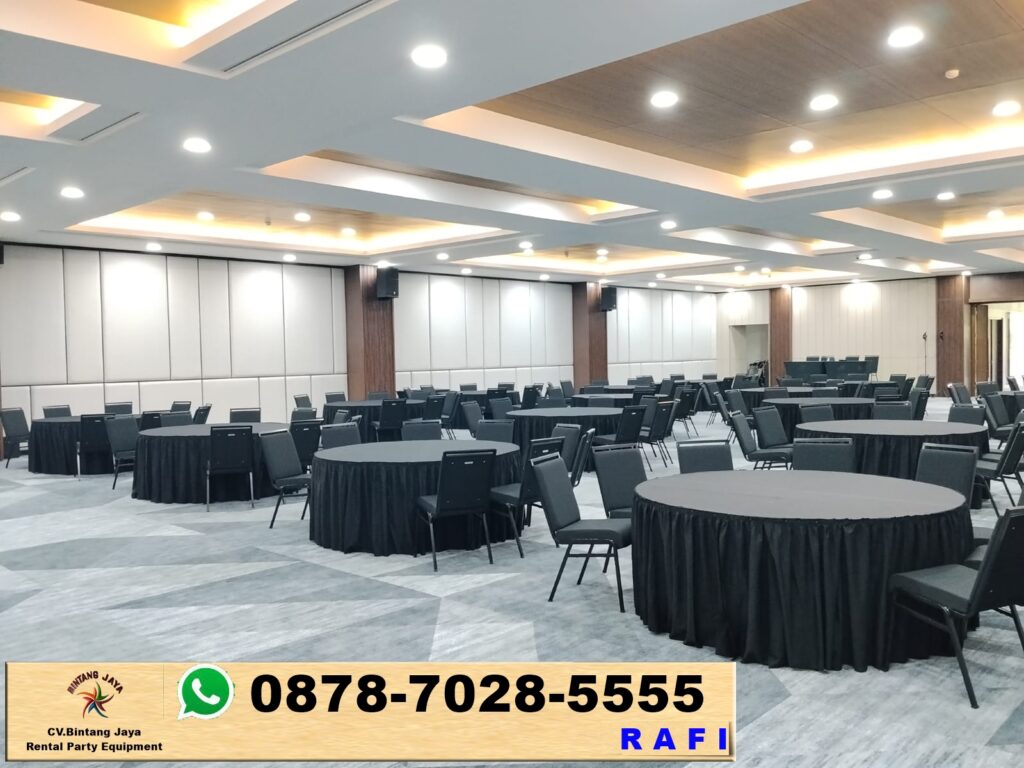 Sewa Meja Bundar Taplak Skirting Hitam Jakarta