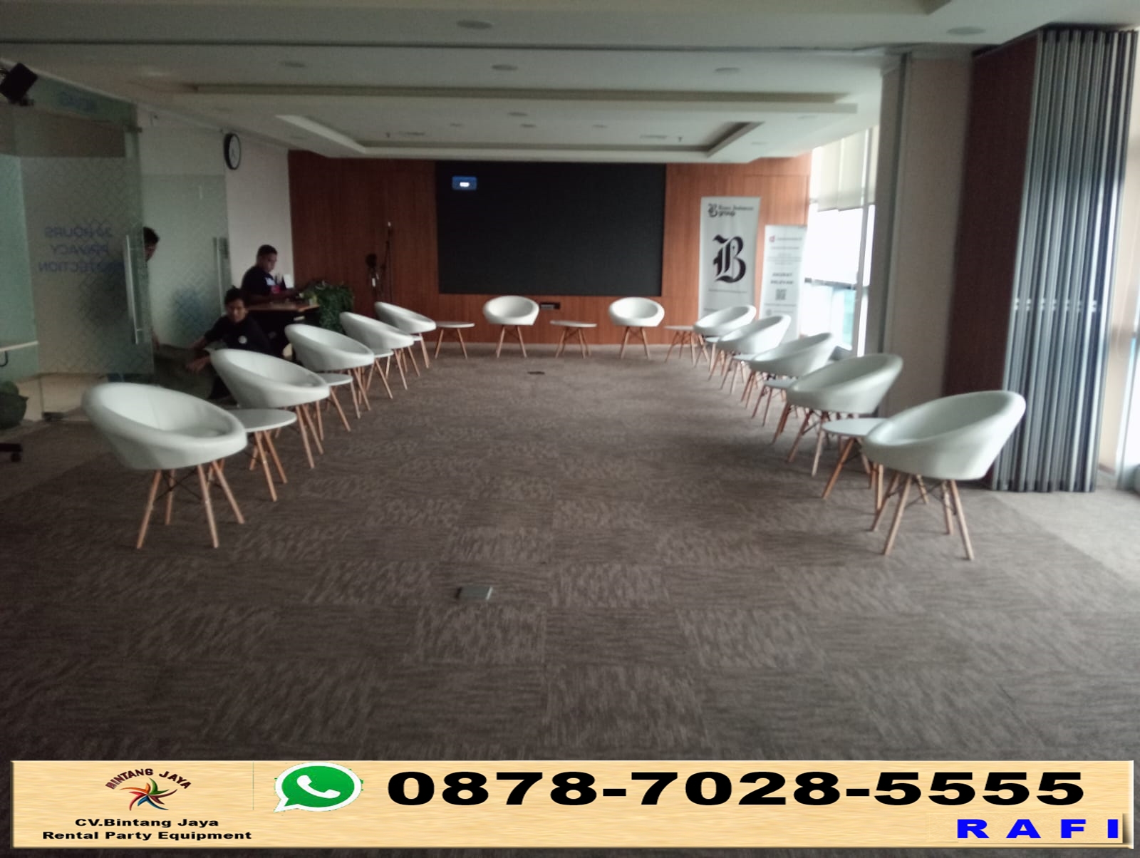 Rental Sofa Queen Putih Jakarta