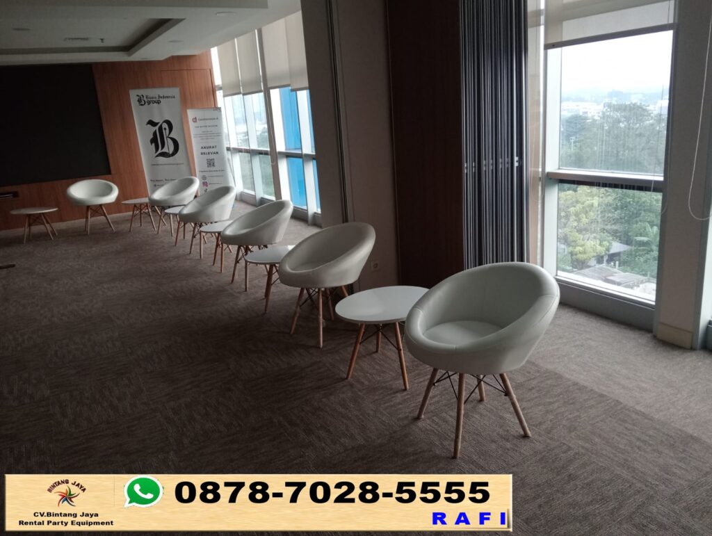 Rental Sofa Queen Putih Jakarta