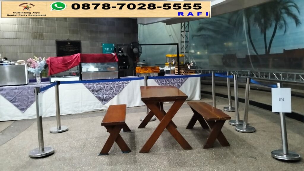 Sewa Meja Serta Bangku Taman Kaki Silang Bogor