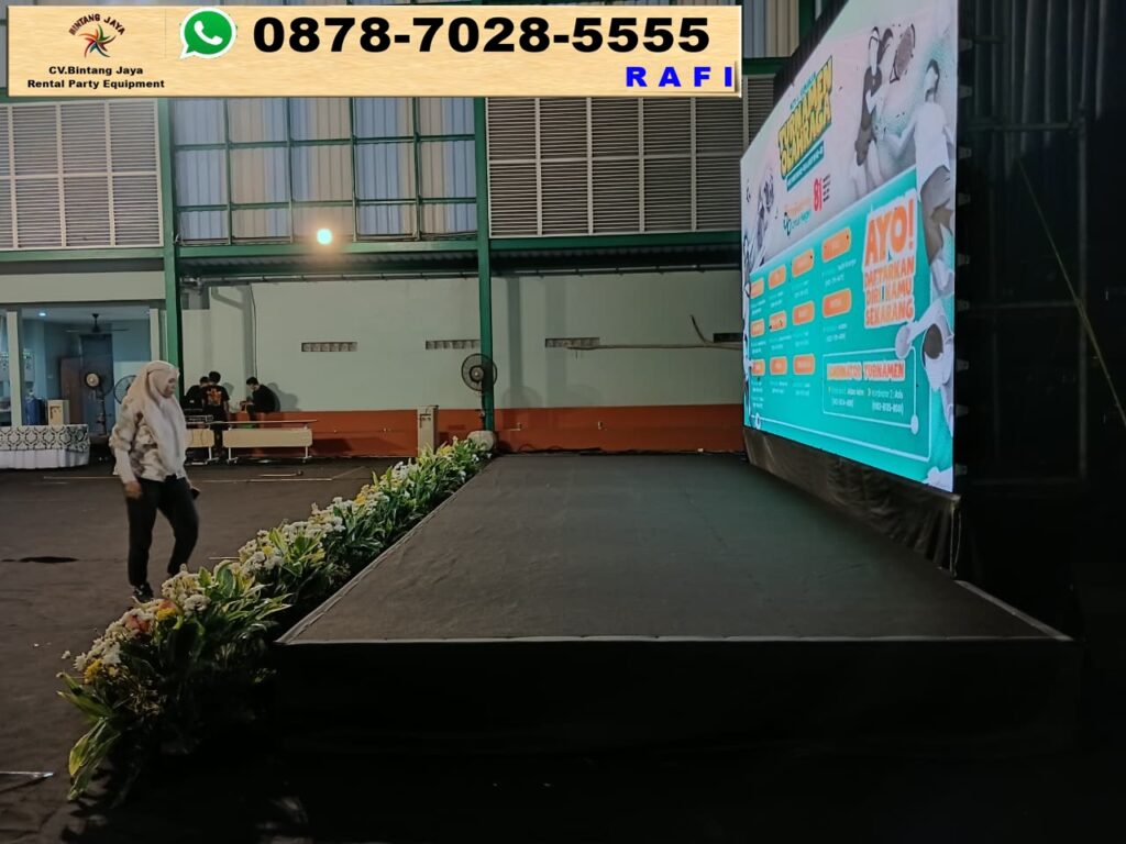 Rental Tirai Hitam, Misty Cool, Panggung Dan Meja Taman Bandung