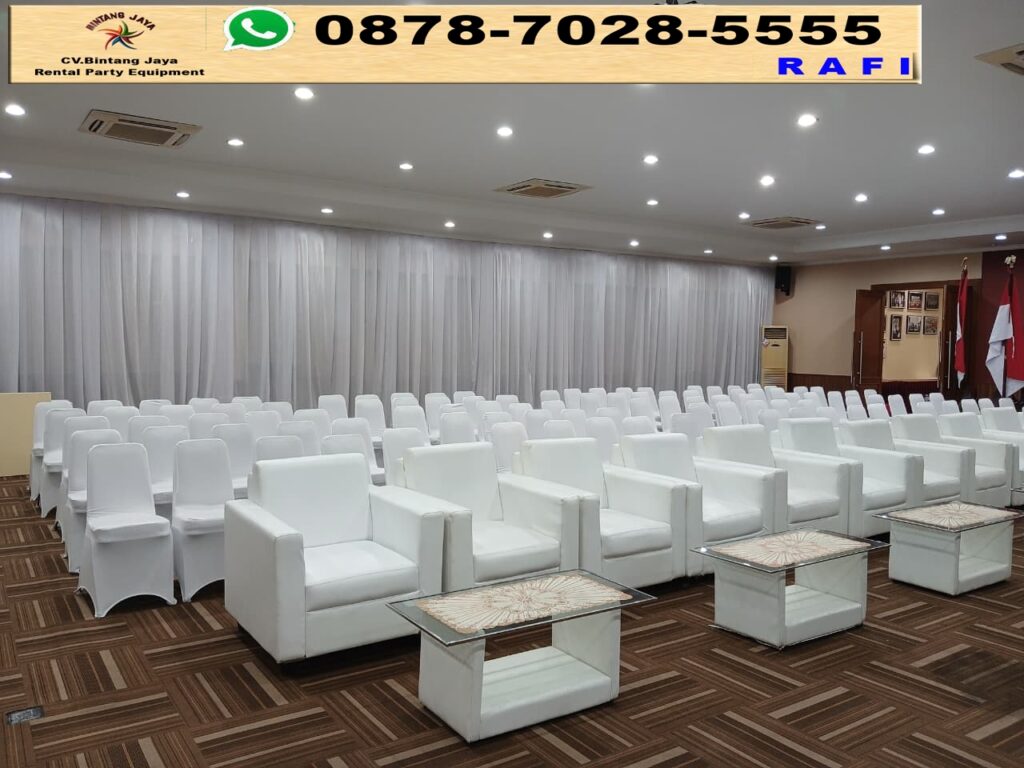 Sewa Sofa Putih Dan Kursi Futura Cover Putih Ketat Depok
