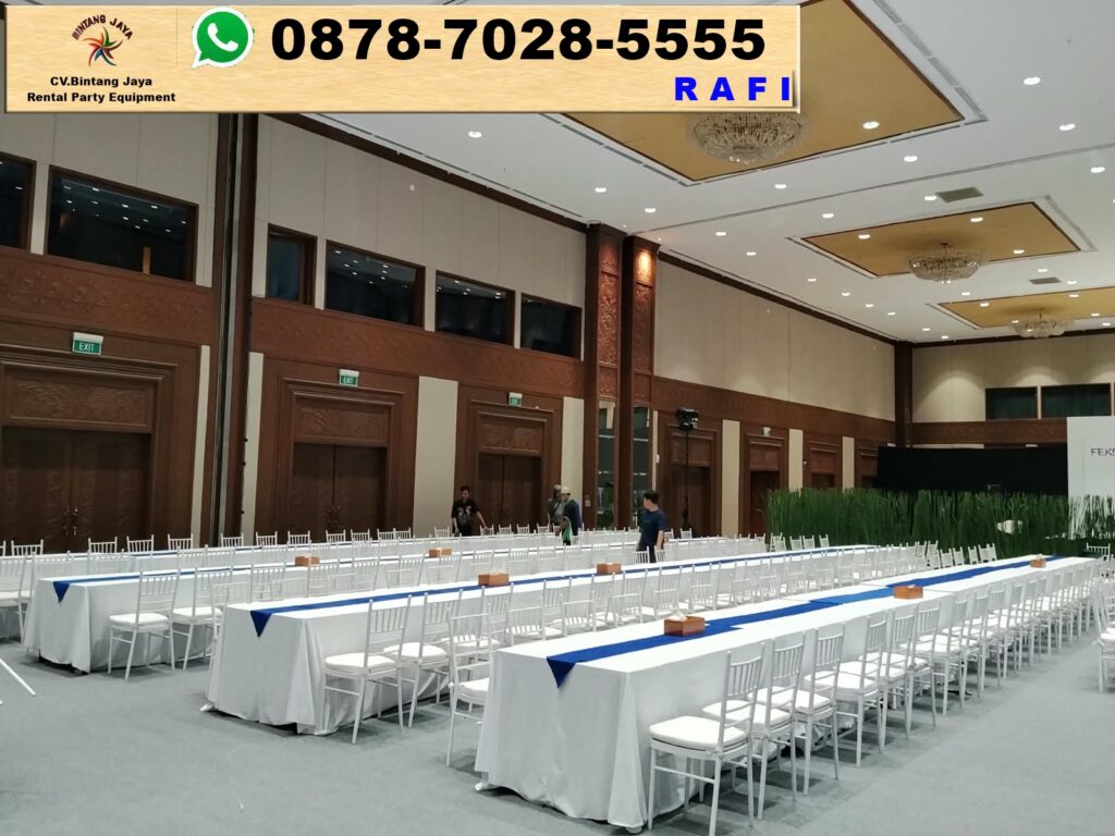 Vendor Sewa Meja Kotak Plus Tiffany Putih Di Senayan