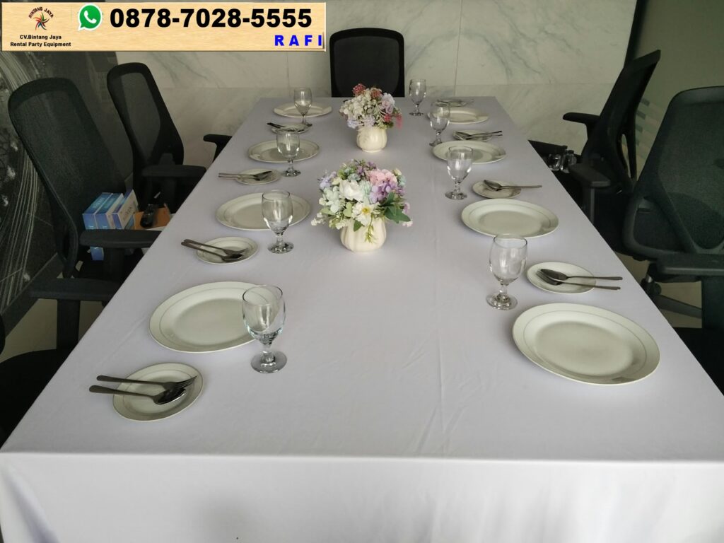 Sewa Gate Balon, Karpet Jalan, Meja Dan Kursi Area Serpong 0878-7028-5555