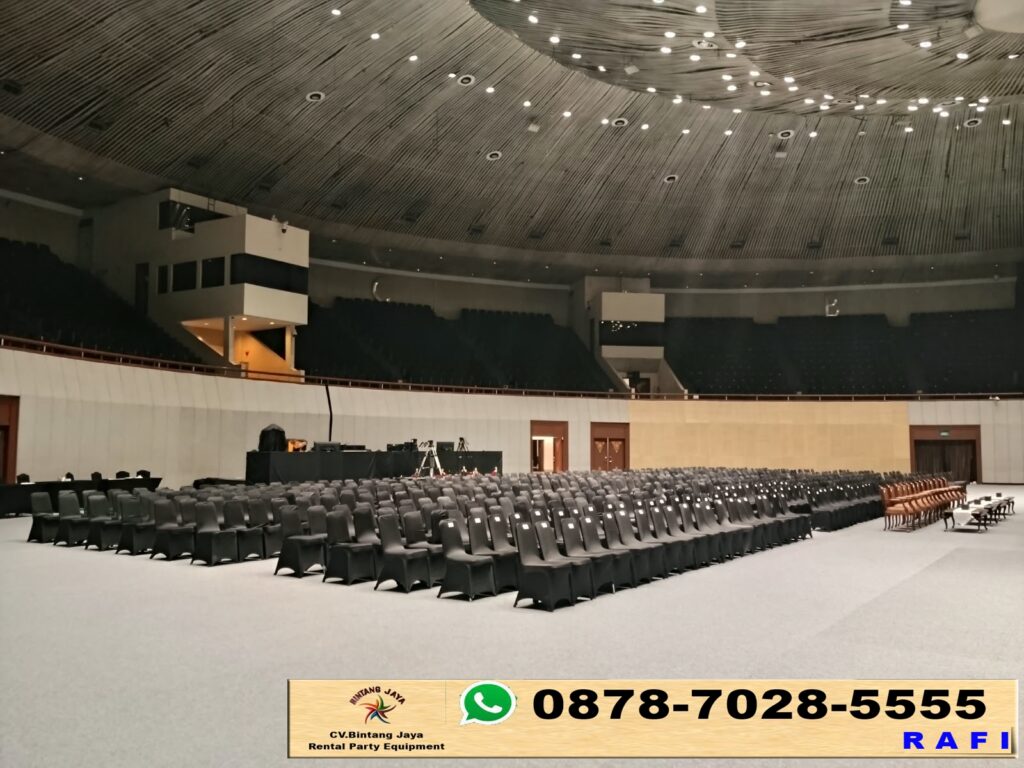 Sewa Kursi Event Cover Hitam Ketat JCC Jakpus 0878-7028-5555