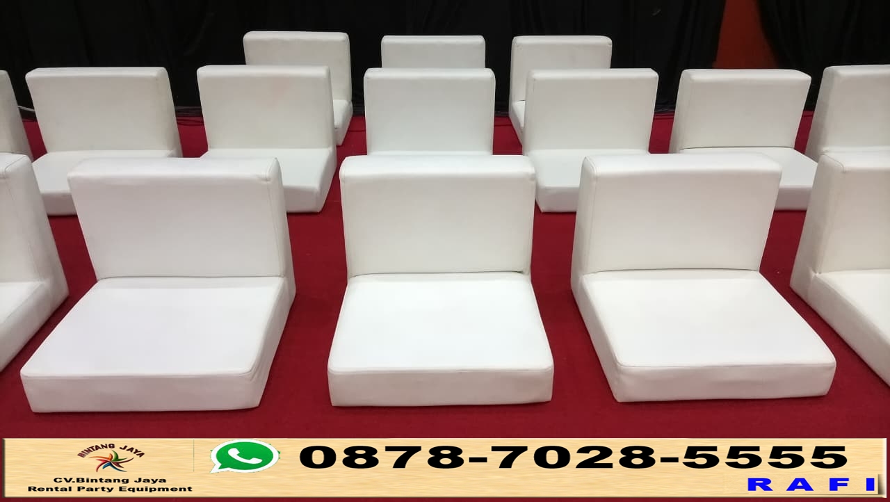 Sewa Sofa Lesehan Putih Veneu Gedung Anwar Muasaddad Bandung